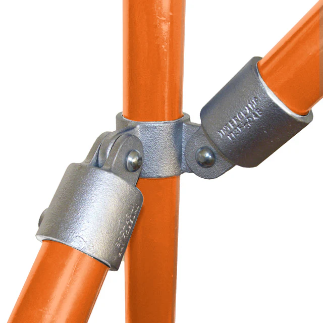 Double Swivel 90 degree Connector for 34mm Galv Pipe